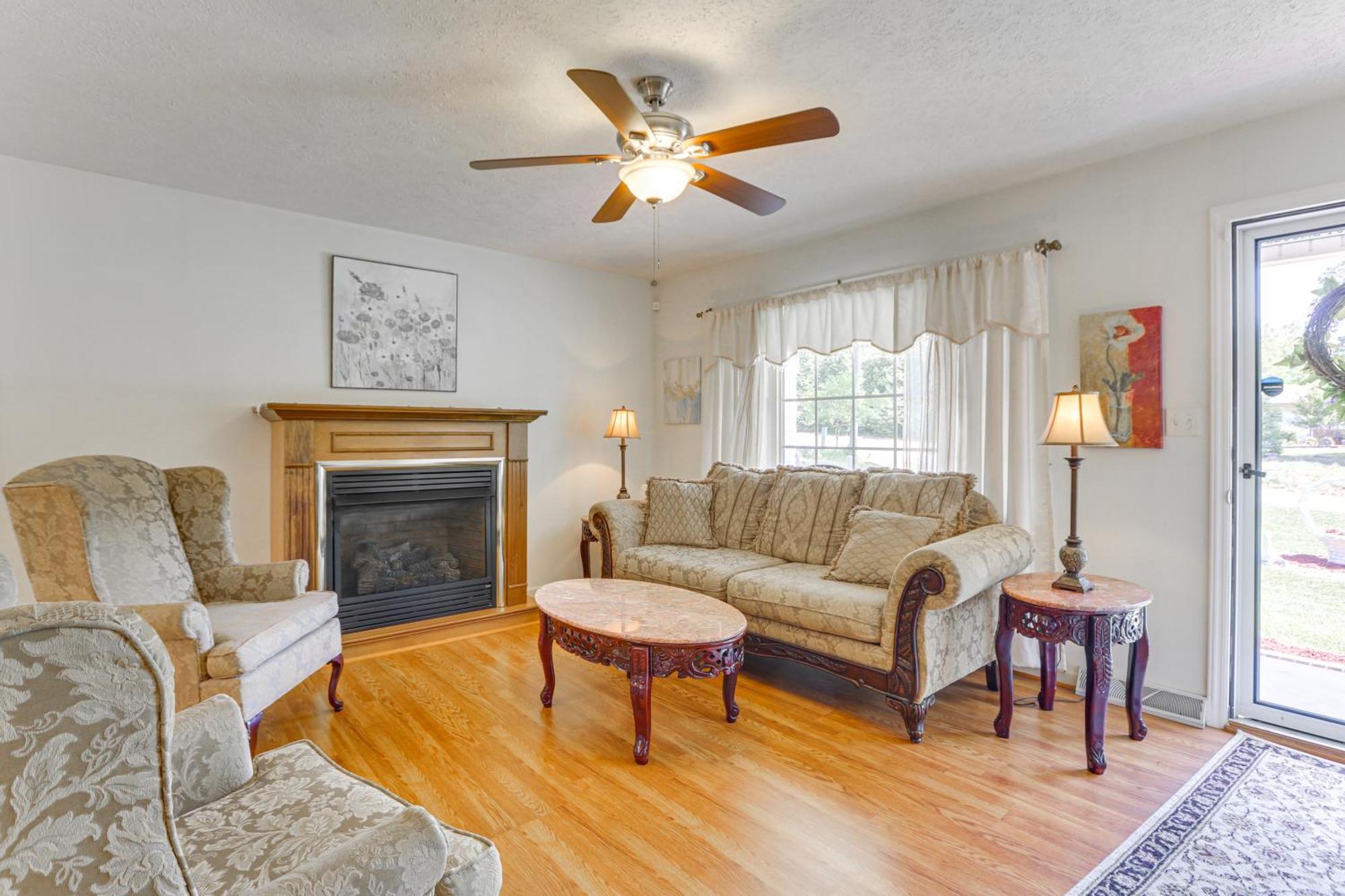Chatham Getaway With Fireplace, Deck And Gas Grill! 외부 사진